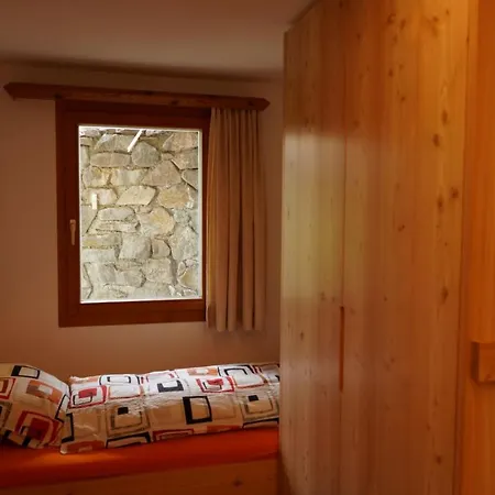 Crusch 32 Apartment Samedan Exterior photo